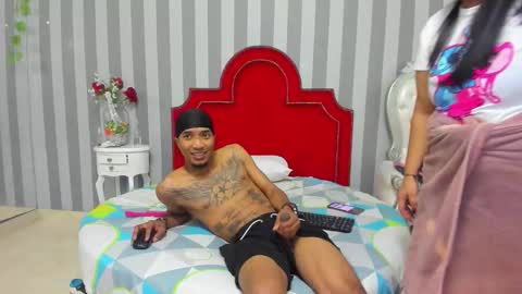 caroyandy online show from February 2026 12:43:02 PM