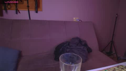 Carrie online show from December 2025 06:57:02 PM