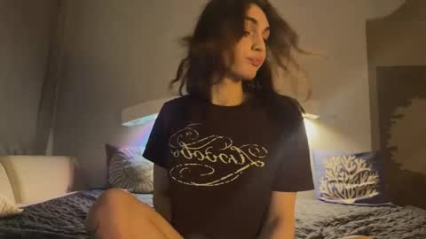 Carry online show from November 2025 11:18:01 PM