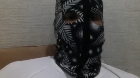 Snapshot of carryfuck chatting on November 2025 03:52:02 AM carryfuck online show from November 2025 03:52:02 AM