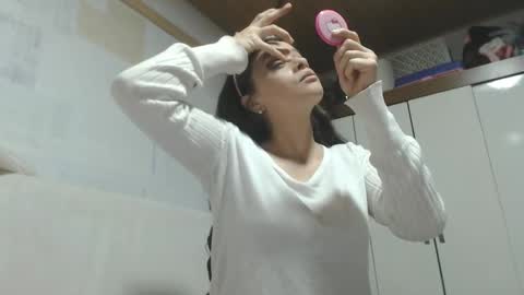 Snapshot of cary_mary chatting on January 2025 12:43:02 AM Cary mary online show from January 2025 12:43:02 AM