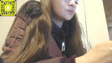 Snapshot of cary_mary chatting on November 2025 02:43:02 PM Cary mary online show from November 2025 02:43:02 PM