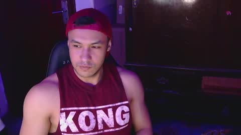      online show from February 2025 04:03:01 AM