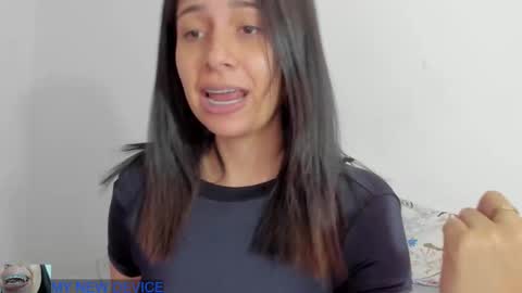 Snapshot of casey_swayze290792 chatting on February 2025 01:51:02 PM CASEY SWAYZE online show from February 2025 01:51:02 PM