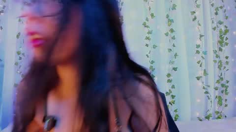 Snapshot of casey_walker chatting on May 2026 01:27:01 PM online show from May 2026 01:27:01 PM
