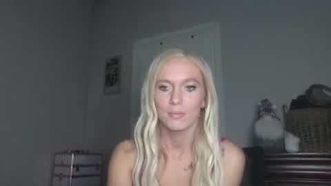 Casey Lakes online show from November 2025 11:48:01 PM