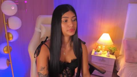 Casey Pierce  New Account online show from November 2025 08:22:01 PM