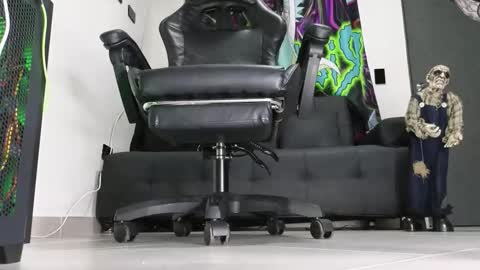 cash_master777 online show from February 2026 01:38:01 AM