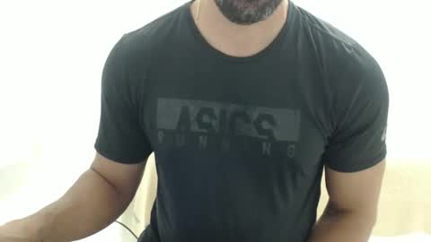 cashmastermuscle77 online show from April 2026 10:22:02 AM