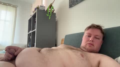 casparyflorian51 online show from April 2026 01:38:01 PM