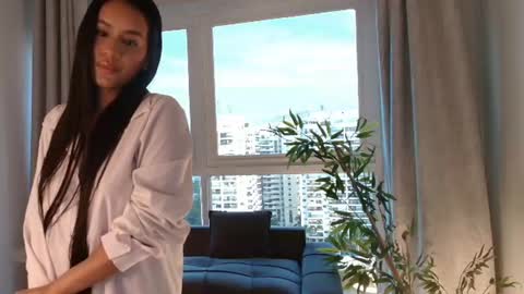 cassandra_avery online show from June 2026 07:27:02 PM