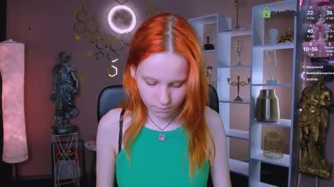 Snapshot of cassandra_nik chatting on May 2026 12:33:01 PM Cassandra online show from May 2026 12:33:01 PM