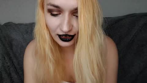 Casey Chris online show from January 2025 11:34:01 AM