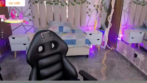 casse_tay online show from June 2026 03:33:01 AM