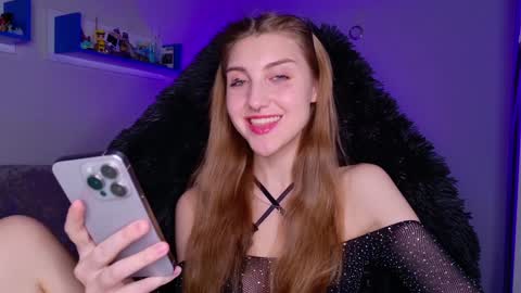 Seductress Cassia  FINDOM AND SADISM  NO NUDE online show from December 2024 07:10:01 PM