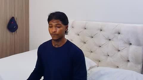 CASSIAN GOLD online show from April 2026 01:03:01 AM