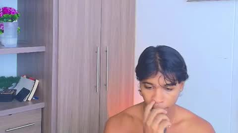 CASSIAN GOLD online show from June 2026 07:02:02 PM