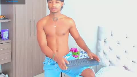 CASSIAN GOLD online show from July 2026 12:48:02 PM
