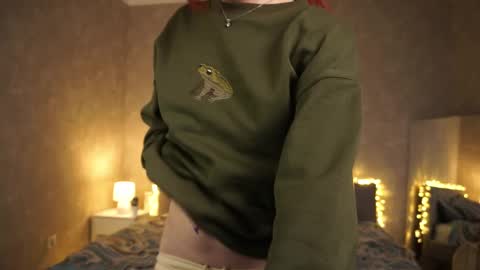 Cassie online show from February 2025 11:28:01 AM