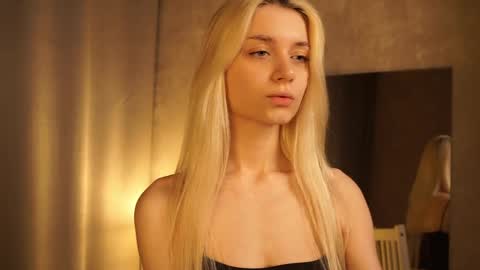 Cassie online show from March 2025 06:11:01 PM