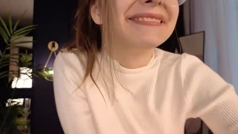 assie online show from October 2025 01:02:02 PM