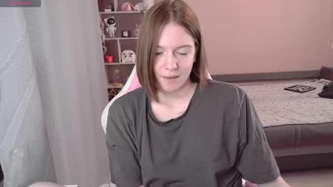 Cassie online show from October 2025 06:15:01 PM