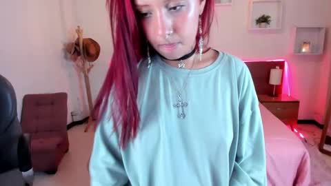 Karol  online show from October 2025 01:40:02 PM