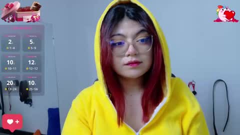 Snapshot of cat_white chatting on February 2025 11:57:02 AM Cata online show from February 2025 11:57:02 AM