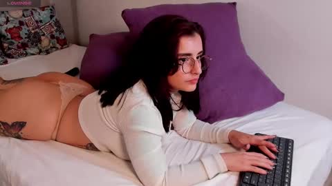 Snapshot of catalehia_moonlight chatting on January 2025 08:26:02 PM Cataleha online show from January 2025 08:26:02 PM