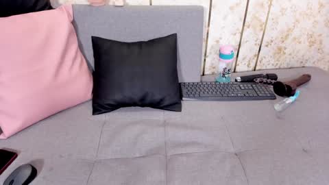Snapshot of catalehia_moonlight chatting on February 2025 08:13:02 PM Cataleha online show from February 2025 08:13:02 PM