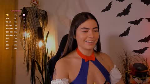 MACARENA online show from October 2025 08:36:02 PM