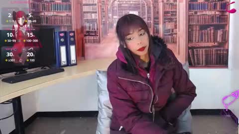 Queen Catalella online show from December 2025 03:37:02 AM