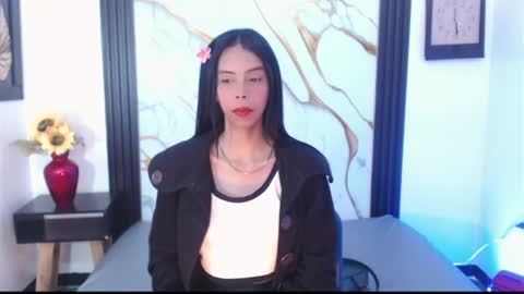 Queen Catalella online show from July 2026 12:02:02 PM