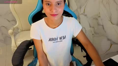 Snapshot of cataleya23_a chatting on May 2026 08:59:01 PM cataleya23_a online show from May 2026 08:59:01 PM