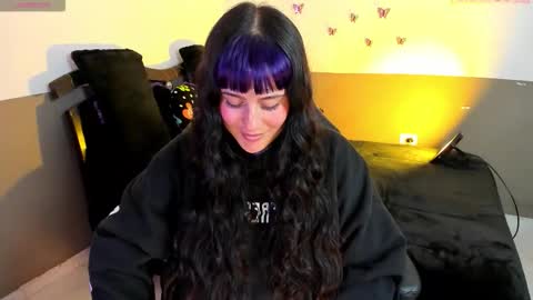 LUU online show from March 2026 03:12:01 AM