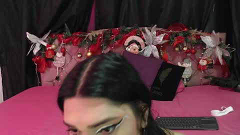 Cata Prins  online show from December 2025 11:06:01 AM