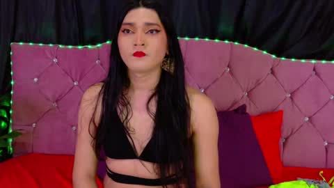 Snapshot of cataleya_divine chatting on May 2026 11:48:01 AM Cata Prins online show from May 2026 11:48:01 AM