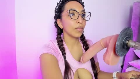 Cata  Monday- Saturday   On line at 0100pm-0700pm online show from April 2026 07:41:01 PM