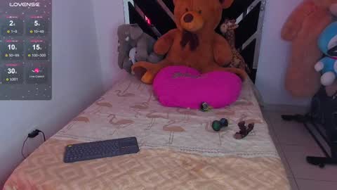 Catalina  online show from February 2025 02:10:02 AM