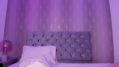 Catalina Ruiz online show from April 2026 09:39:33 PM