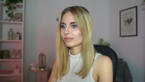 catecrago  online show from February 2025 05:10:02 PM