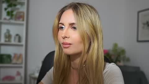 catecrago  online show from March 2025 02:08:02 PM