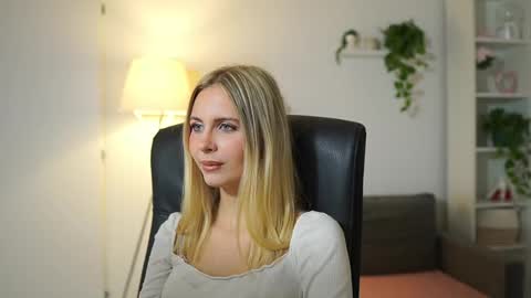 catecrago  online show from October 2025 08:04:02 AM