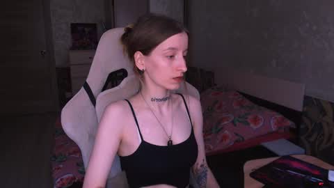 Snapshot of cath_dysphoria_ chatting on June 2026 10:43:01 AM CATH online show from June 2026 10:43:01 AM