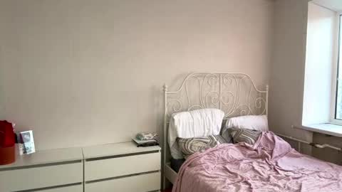 Lolly online show from March 2026 03:17:01 PM