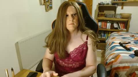 Catherinecuddles online show from December 2024 07:43:02 PM