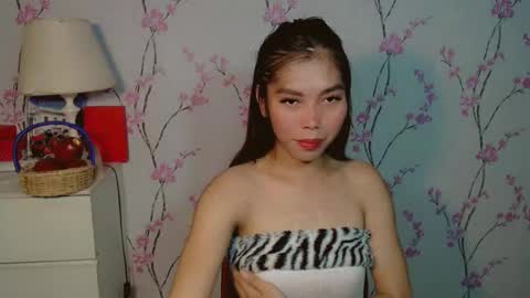 catherine_365 online show from October 2025 07:38:02 AM