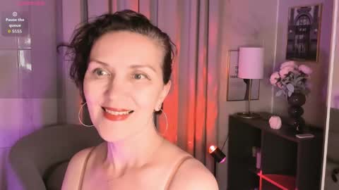 Catherine online show from June 2026 01:33:01 PM