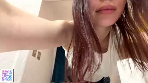 Snapshot of catherinefrancis chatting on July 2026 01:10:01 PM Jessica online show from July 2026 01:10:01 PM