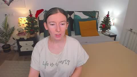 Catrin online show from January 2025 05:22:02 AM